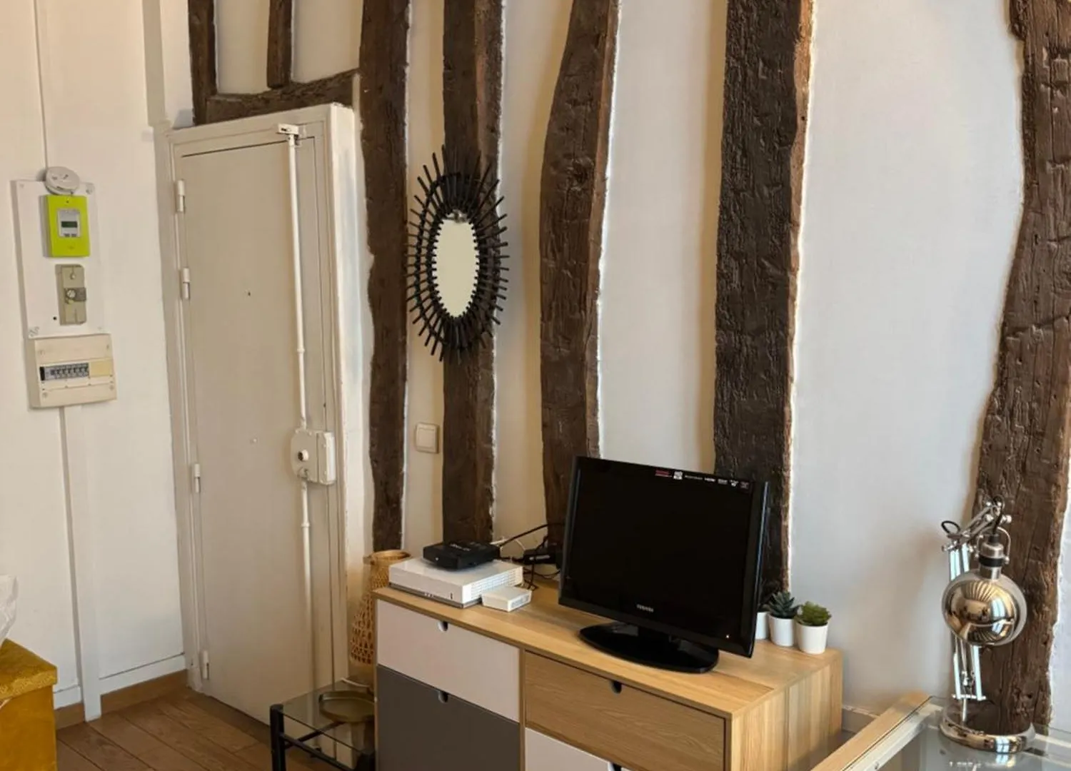 Studio Cosy Au Coeur De Paris contacts